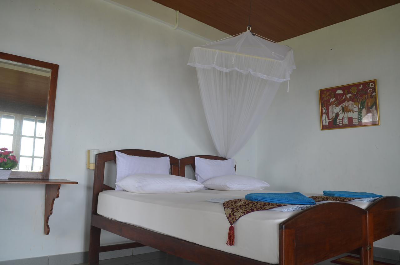 Hotel Paradiso Hikkaduwa Exterior photo