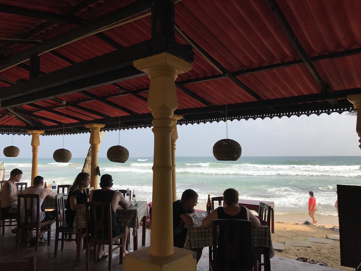 Hotel Paradiso Hikkaduwa Exterior photo